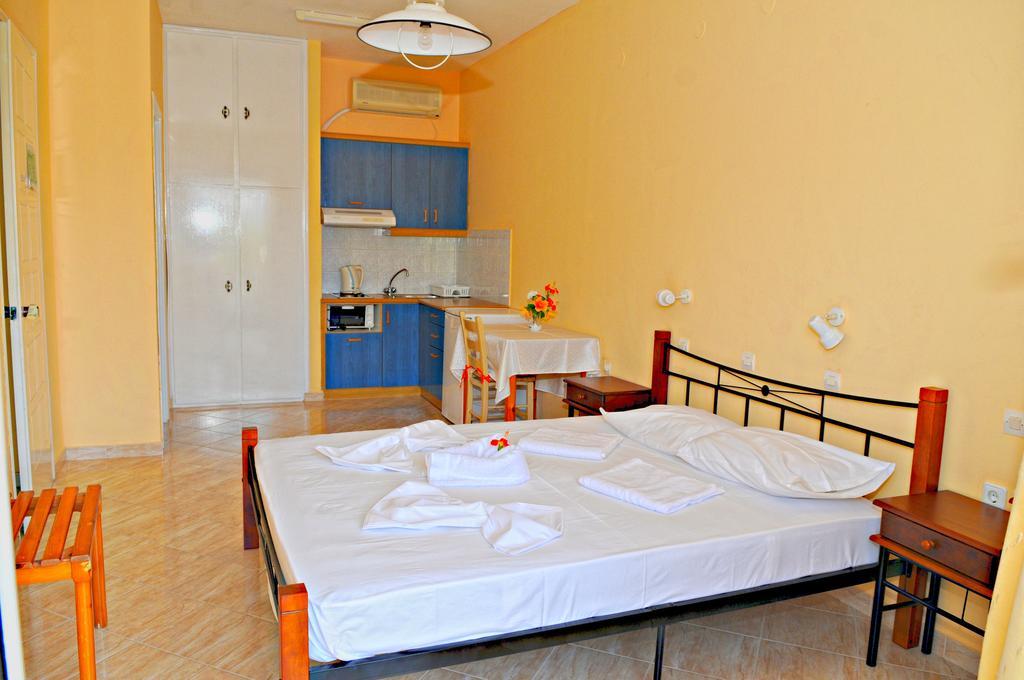Posidonio Hotel Klima  部屋 写真