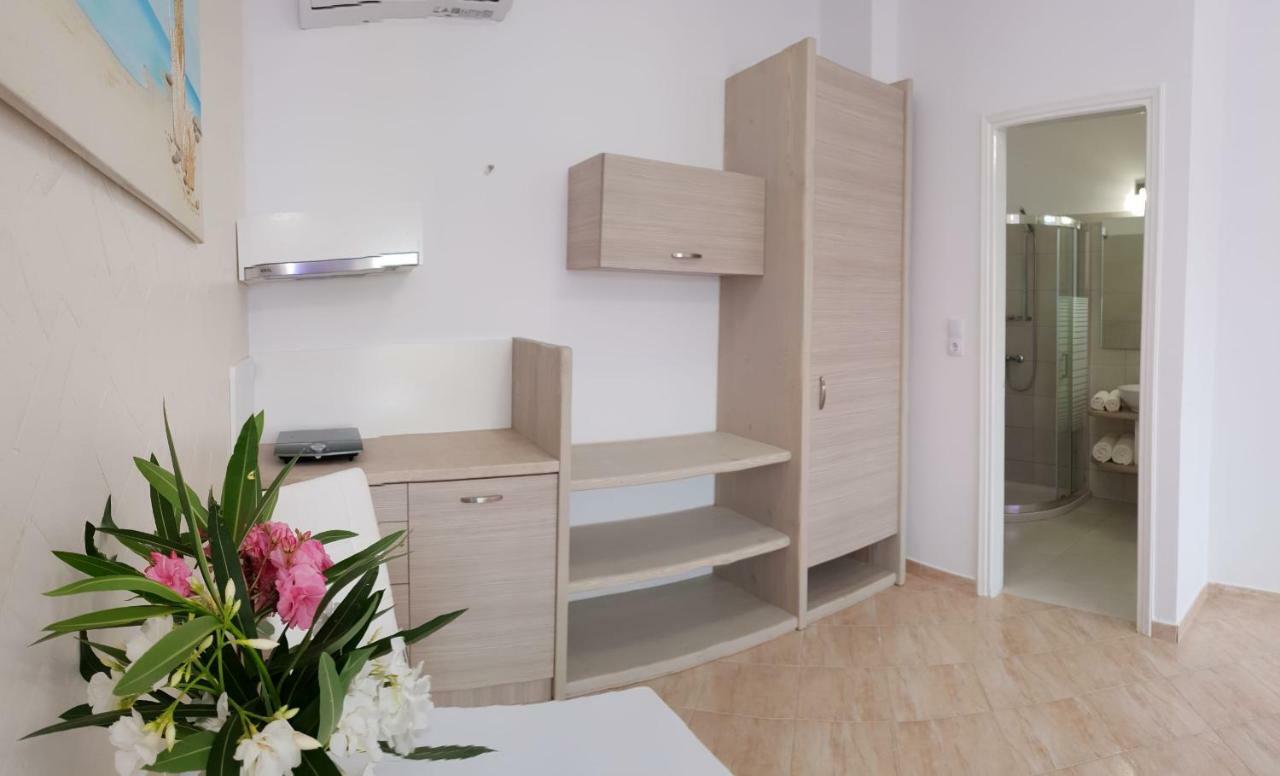 Posidonio Hotel Klima  エクステリア 写真